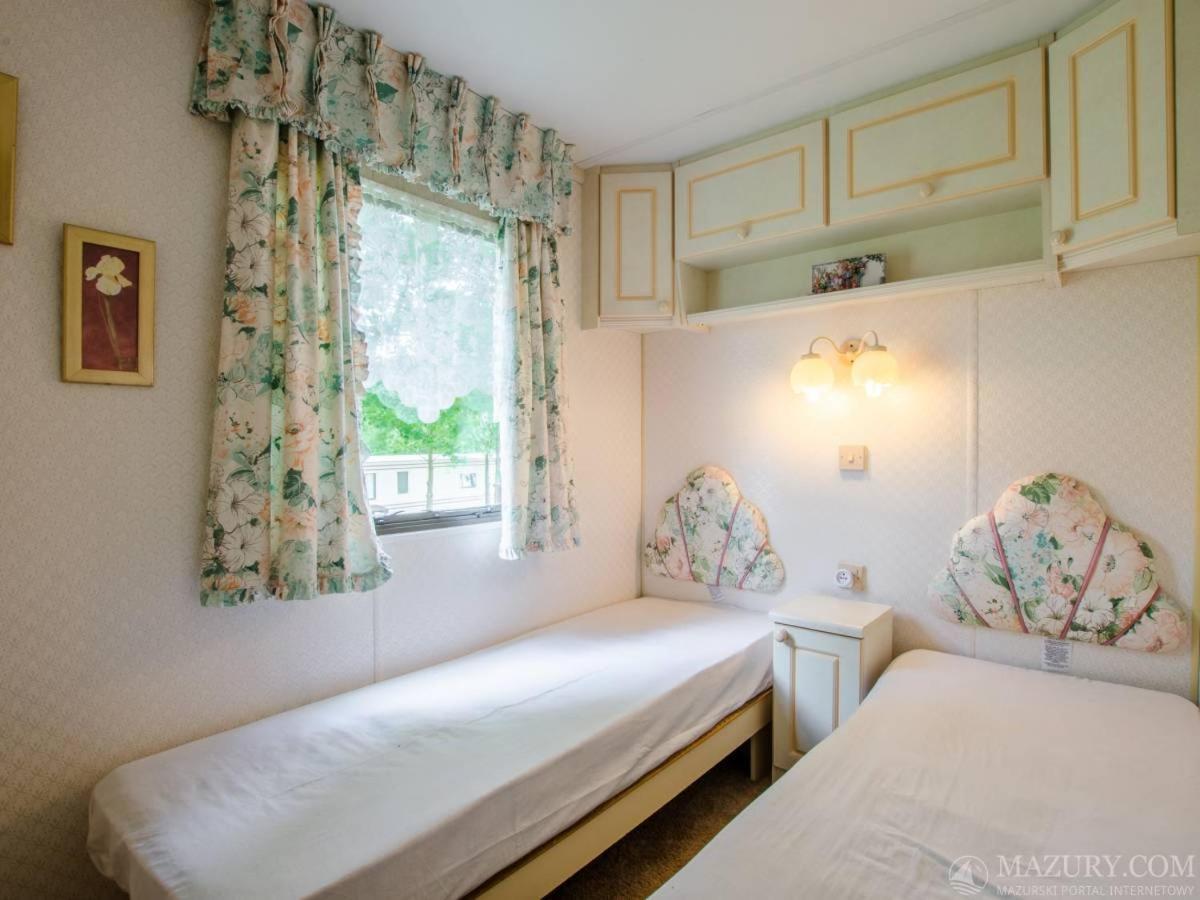 Slonce Mazur Hotel Dzwierzuty ภายนอก รูปภาพ